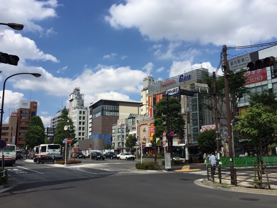 調布駅南側の風景