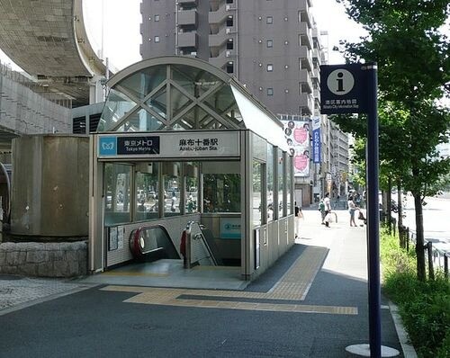 麻布十番駅の風景