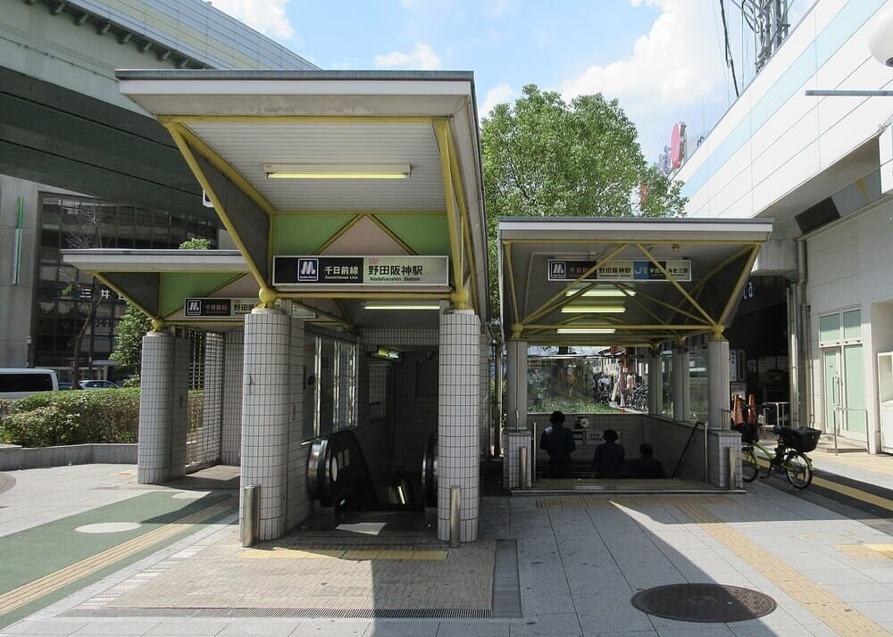 野田阪神の風景