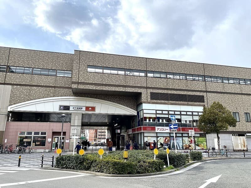 天下茶屋駅の風景