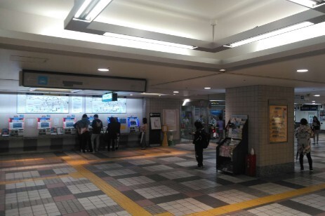 上大岡駅構内2