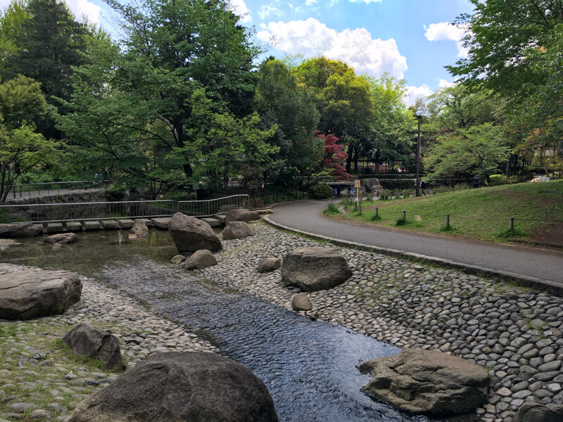 東高円寺駅周辺の様子