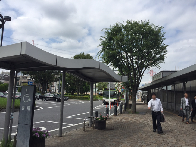 東川口駅　北口の様子