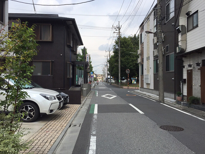 六町駅西側の住宅街