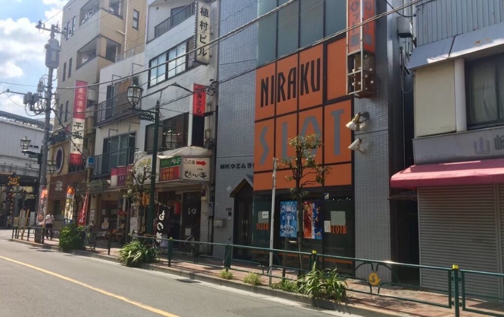 京成高砂駅の北側にある商店街-1024x644