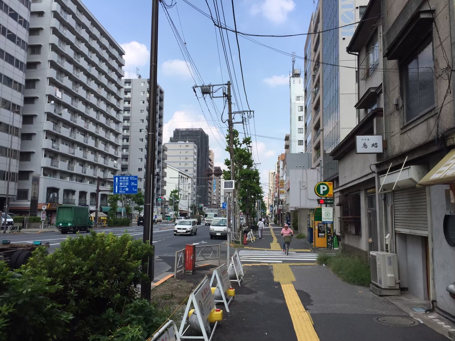 入谷駅周辺昭和通り