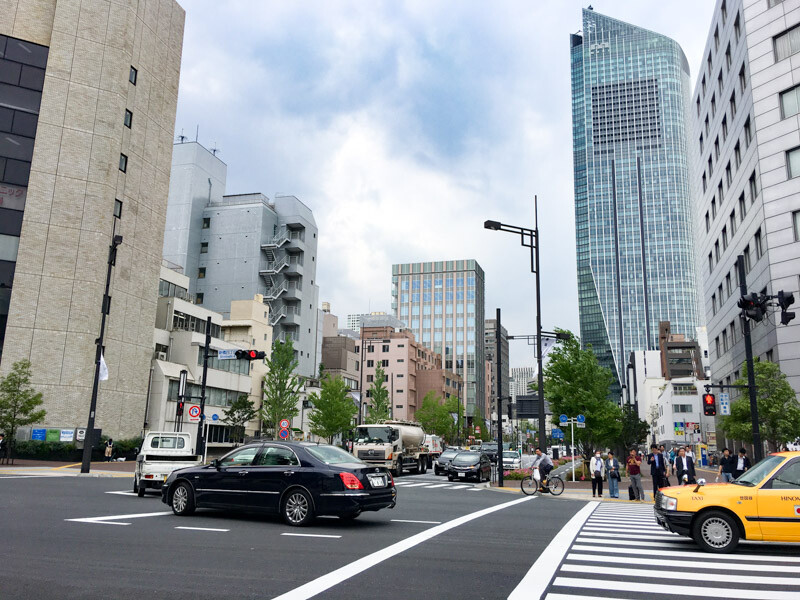 新橋駅から北に歩くとある有楽町