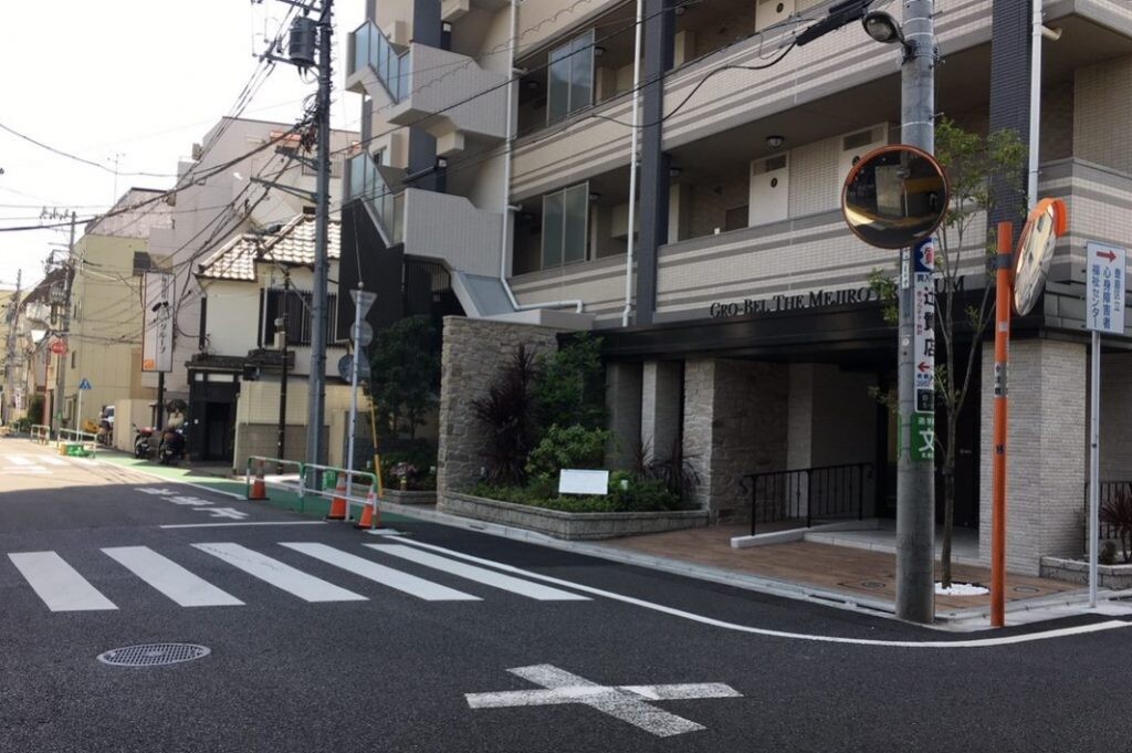 椎名町駅南側のマンション