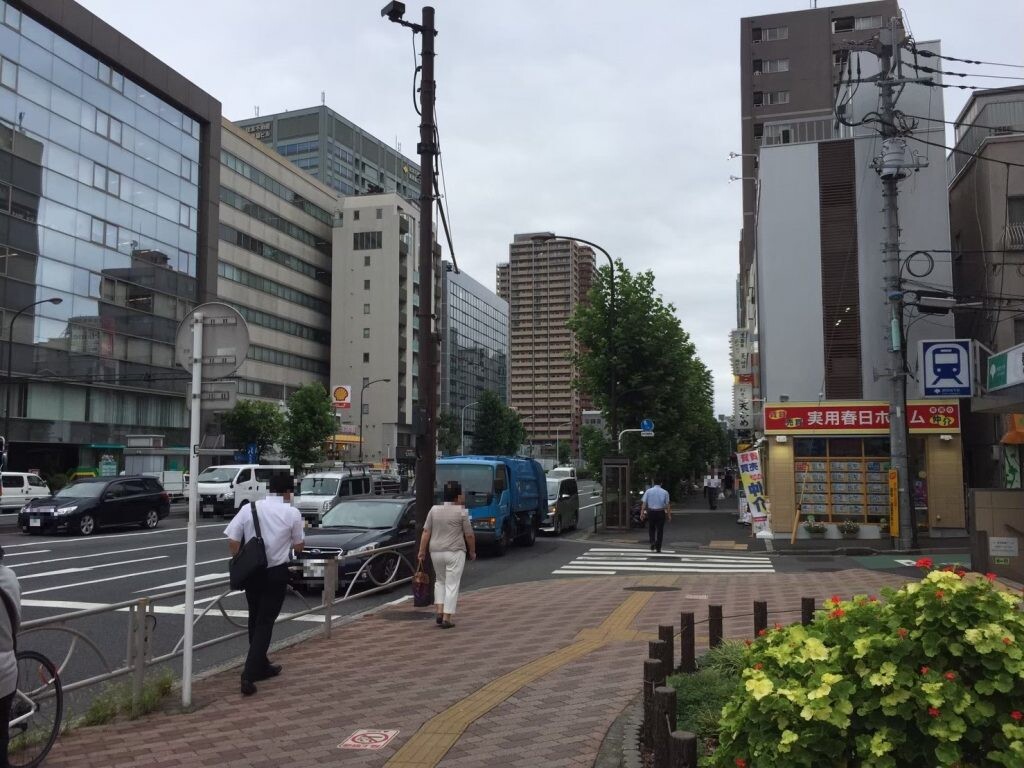 春日駅東側1