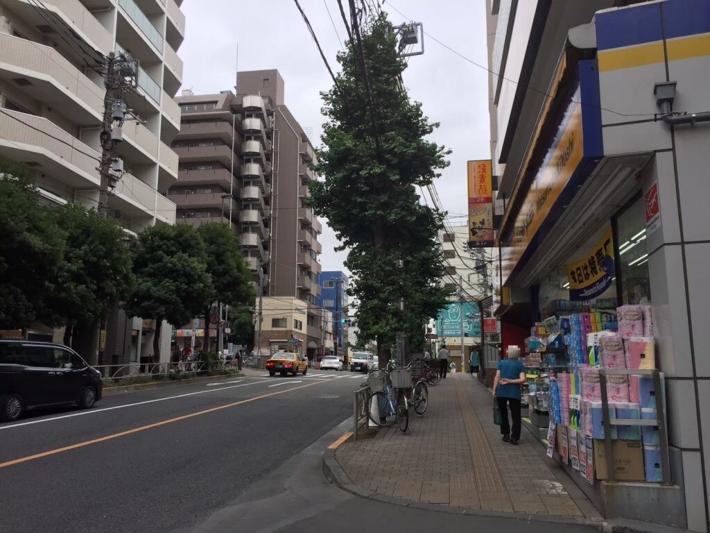 白山駅マツモトキヨシ