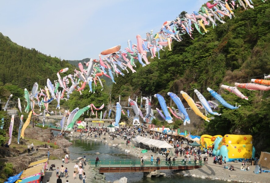 神流町の鯉のぼり