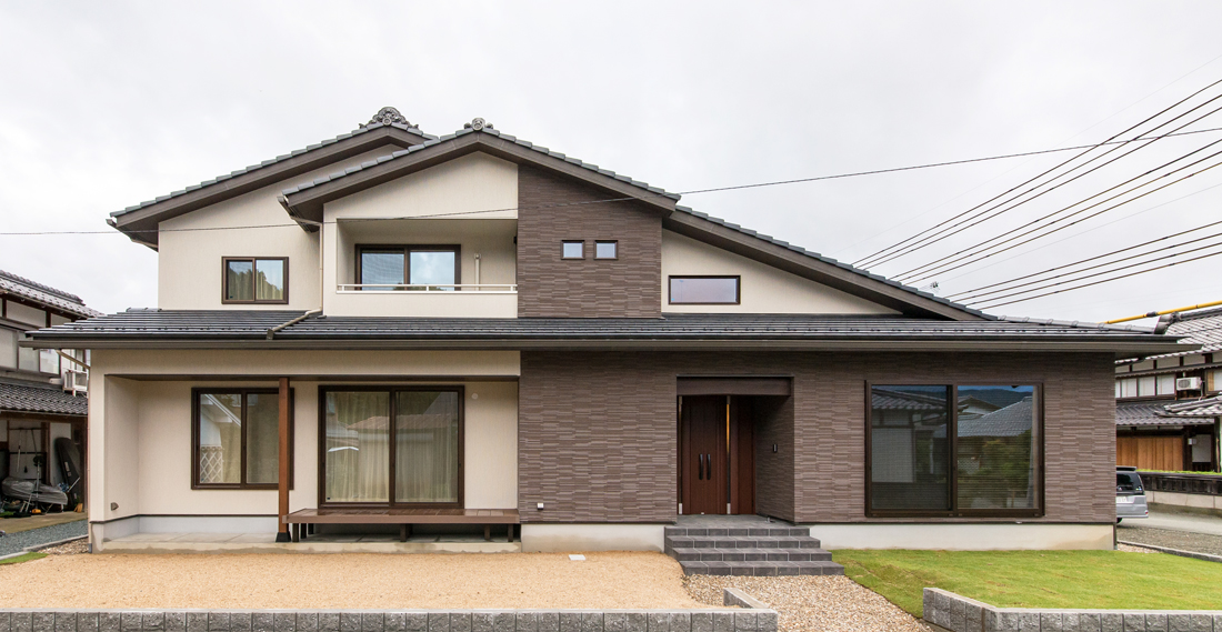 二世帯住宅も視野に入れた平屋　1