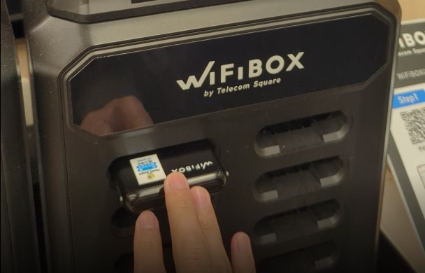 WiFiBOXを返却するところ